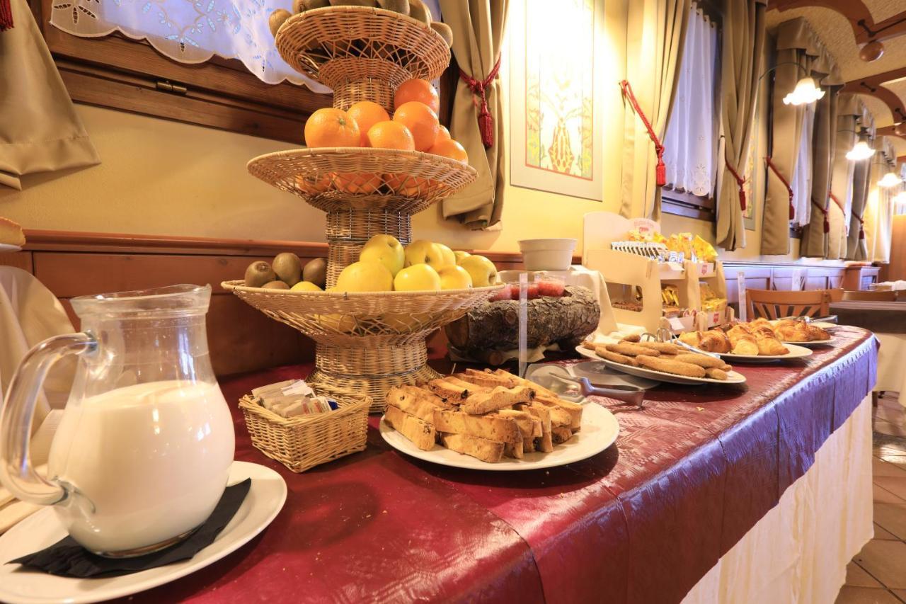Palace Pontedilegno Resort Ponte Di Legno Buitenkant foto